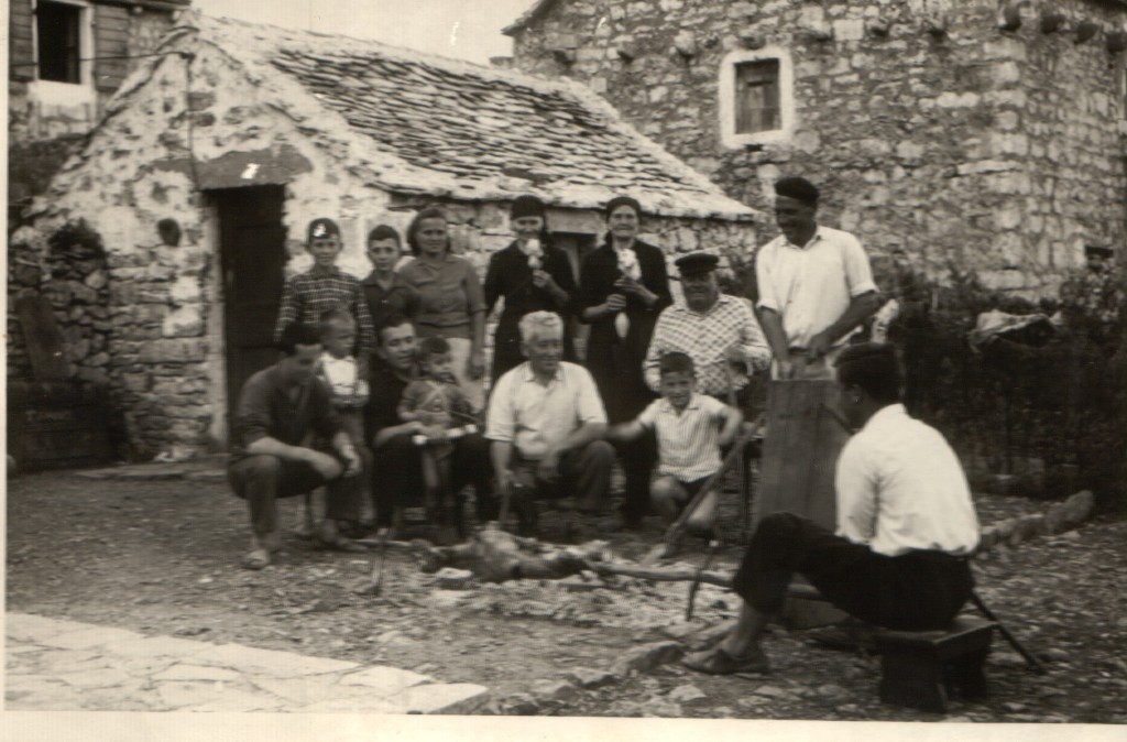Donje Selo - Anina obitelj